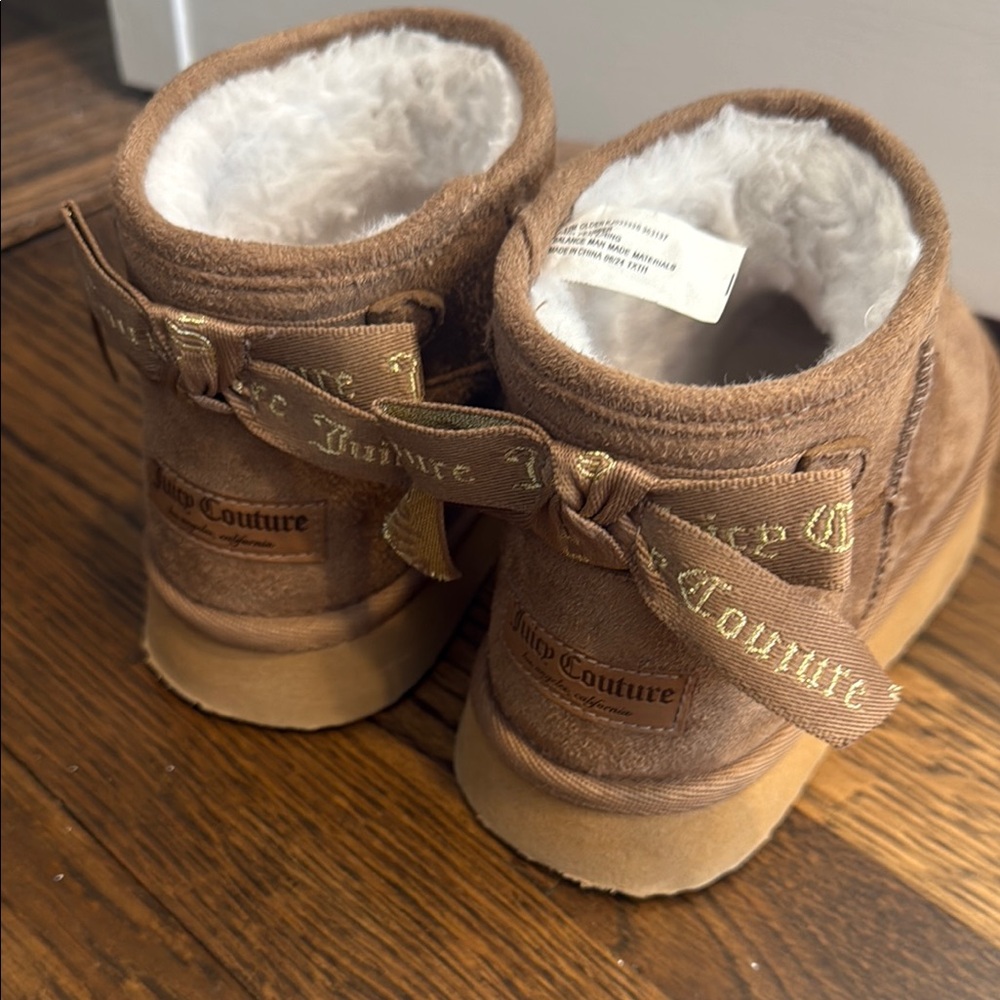 Juicy Couture Tan Boots